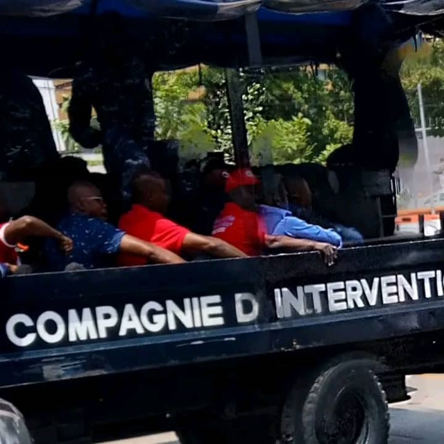 Striking teachers in Cote d'Ivoire