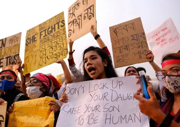 Indian women protest rape cases