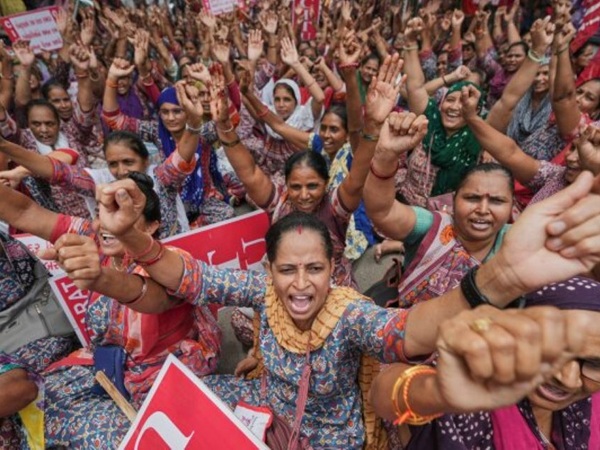 Women workers in India participate in general strike