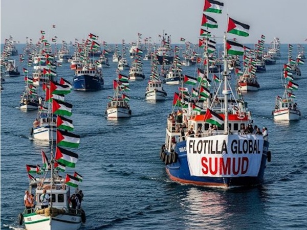 The Sumud flotilla with many boats sets out from Genoa