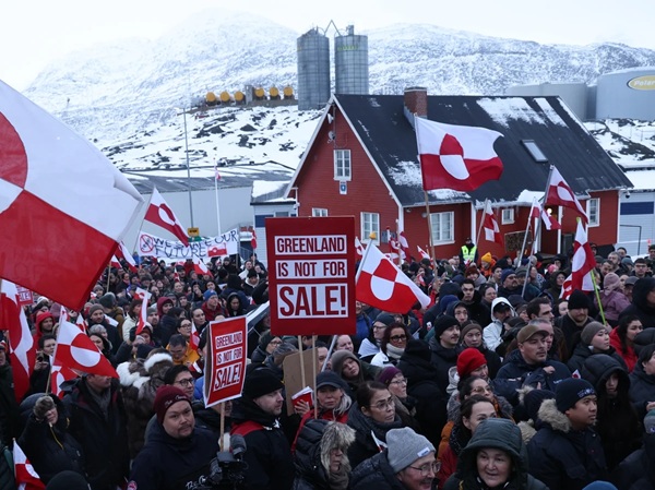 Protest in Greenland against Trump's threats
